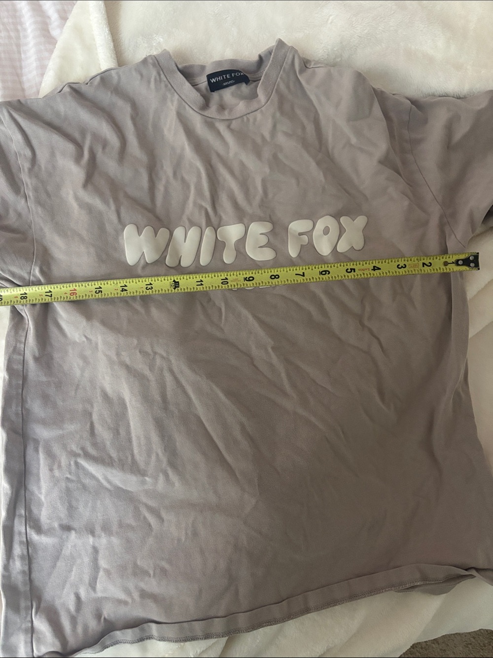 Oversized Grey White Fox Logo Tee - Picture 8 of 8